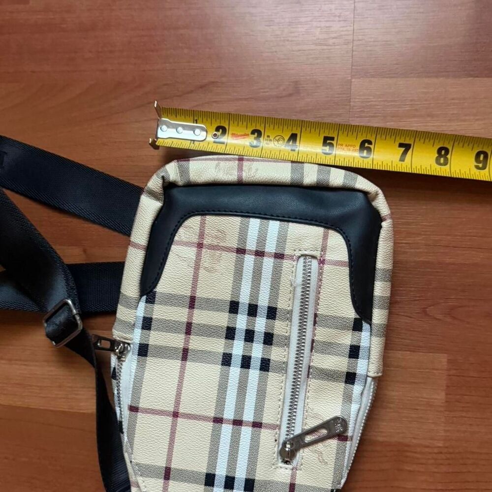 Burberry Sling Crossbody Bag - Picture 7 of 8